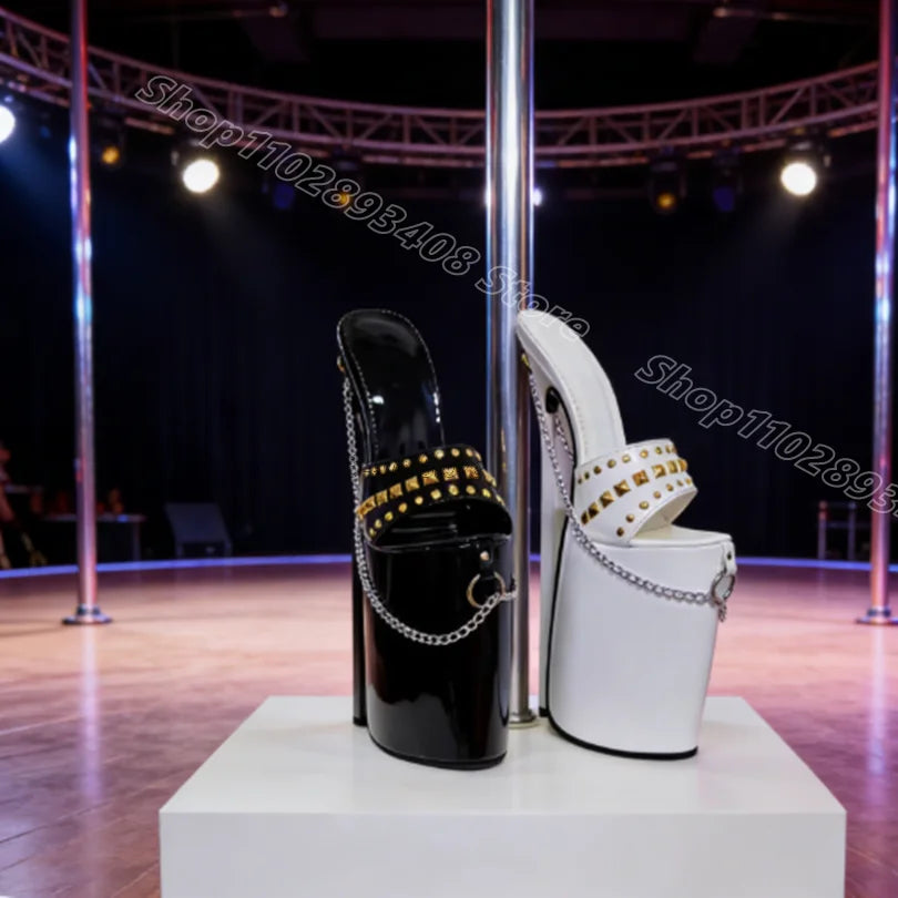 Black Rivet Chain Decor Sexy Slippers Patent Leather Open Toe Summer British Style Women Party Dress Shoes Zapatos Para Mujere